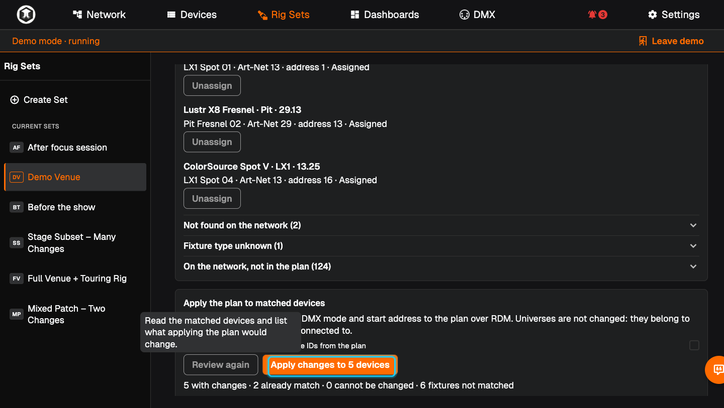 The review of planned changes with the "Apply changes to 5 devices" button highlighted